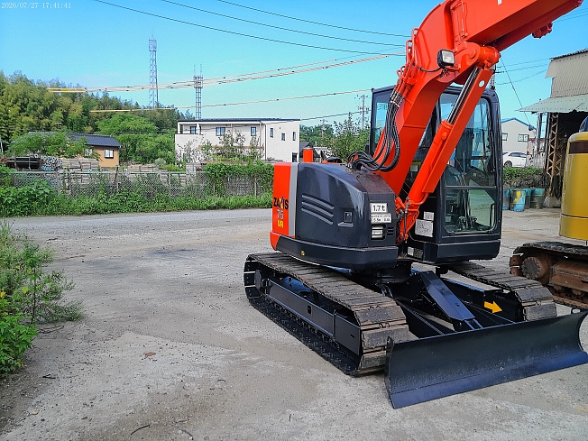 HITACHI ZX75UR-3 (Excavators) at Aichi, Japan | Buy used Japanese