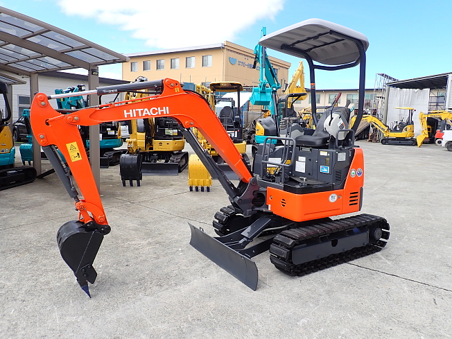 日立建機 ZX17U-5A | 長野県のミニ油圧ショベル(ミニユンボ