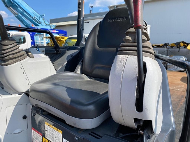 HITACHI ZX35U-5B (Mini excavators) at Aichi, Japan | Buy used
