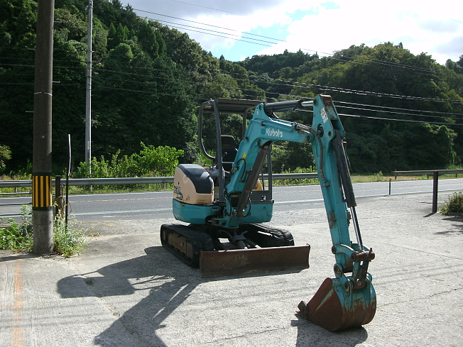 KUBOTA U-30-5 (Mini excavators) at Shimane, Japan | Buy used