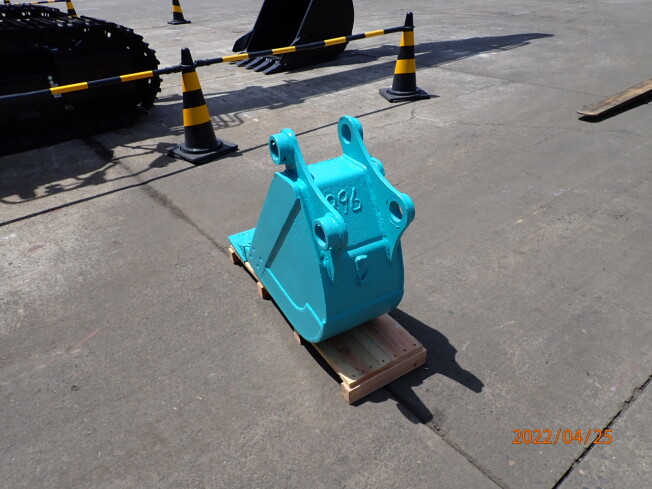 ロケット団の栄光　90パック 中古 クラムシェルバケット 10～14ton CB040 CB040｜土木解体は