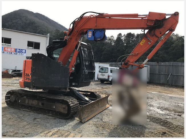 HITACHI ZX75US-5B (Excavators) at Okayama, Japan | Buy used 