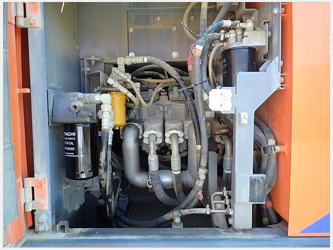 日立建機 ZX225USRK-6 | 岡山県の油圧ショベル(ユンボ