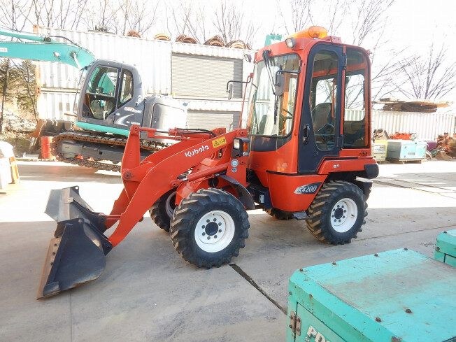 日本メーカー新品 クボタ ミニホイールロダー R420D assessoriarealizze.com.br