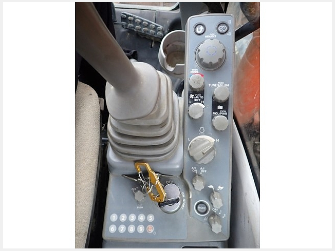 玉鏡(ぎょっきょう) 日立建機 ZX135USOS-6 | 兵庫県の油圧ショベル(ユンボ) | BIGLEMON