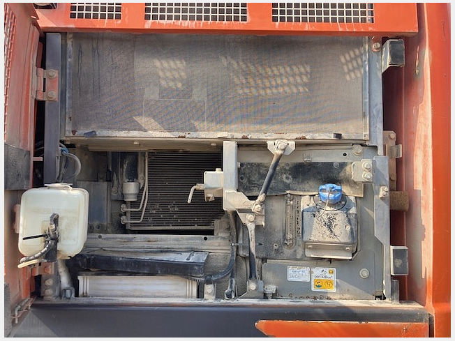 【中古】 Ｗａｔａｐｏｃｃｏ/ムービック/芦田豊雄 日立建機 ZX225US-6 | 鳥取県の油圧ショベル(ユンボ) | BIGLEMON