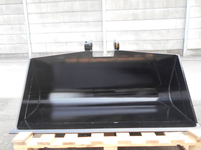 安さ一番 アタッチメント(建設機械) その他メーカー 法面バケット 各メーカー4ｔ～5ｔクラス用です。取付は、多少合わせます。 一目惚れして購入 