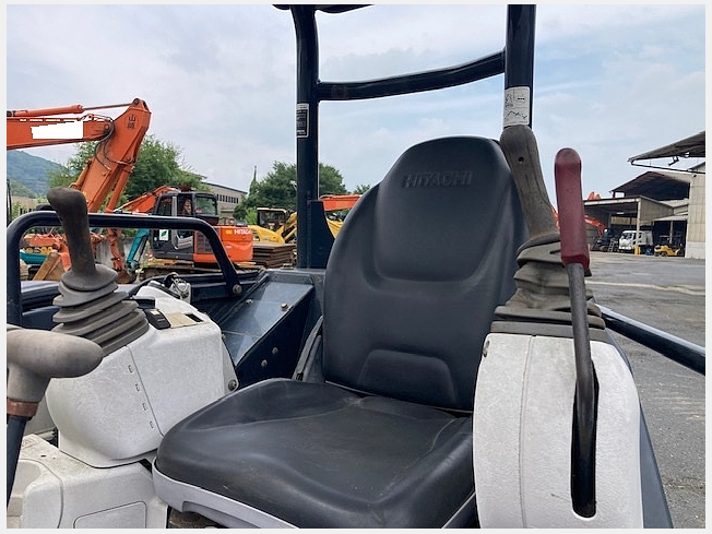 HITACHI ZX30U-5A (Mini excavators) at Okayama, Japan | Buy