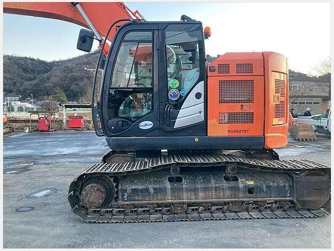 日立建機 ZX225US-6 | 岡山県の油圧ショベル(ユンボ) | BIGLEMON