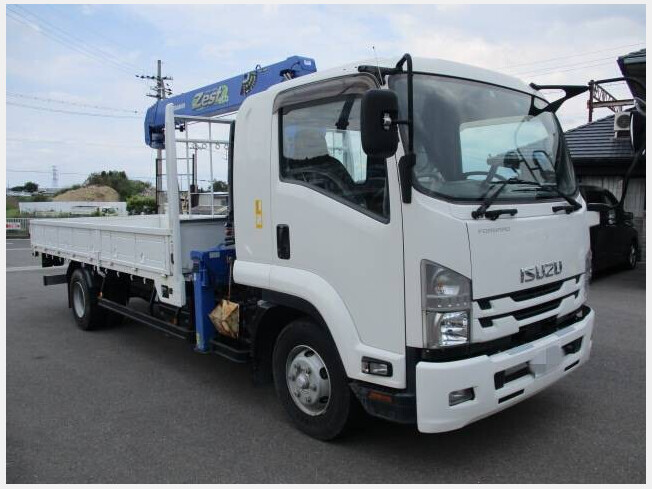 ギガ マッドフラップ （ISUZU）1枚より いすゞ純正部品 2PG-CYL77C-VX