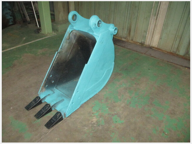 TAGUCHI Narrow bucket (Attachments(Construction)) at Shizuoka