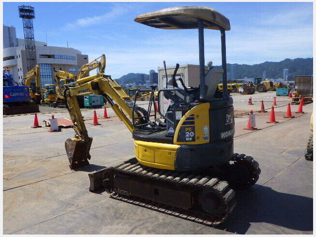 コマツ PC18MR-2 ミニ油圧ショベル 2tクラス ユンボ 倍速 建設機械