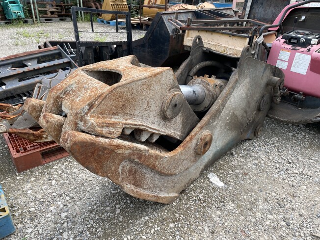 TAGUCHI Wide bucket (Attachments(Construction)) at Kanagawa, Japan