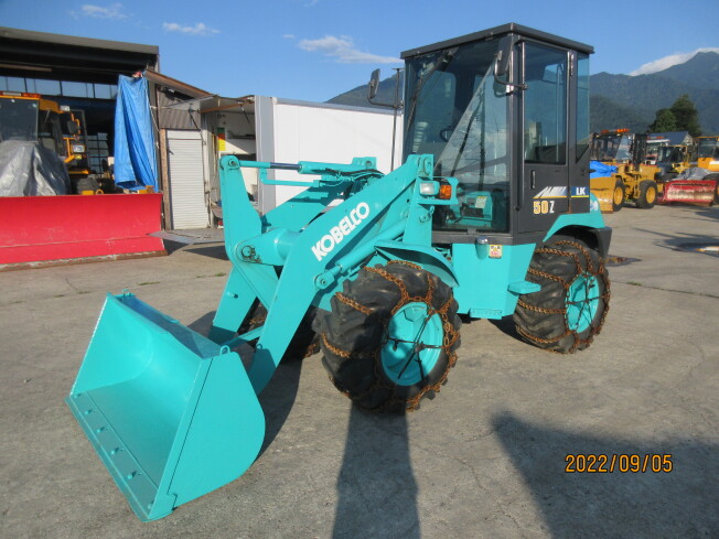 KOBELCO MINI WHEEL LOADER LK50Z 1/32 www.poltekkes-bsi.ac.id