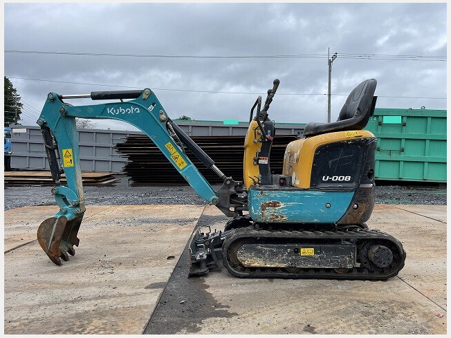 クボタ U-008 ミニ油圧ショベル ユンボ バックホー 1トンクラス 左