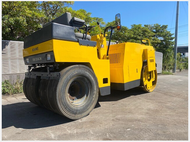 BOMAG BW131ACW (Rollers) at Shizuoka, Japan | Buy used Japanese  construction equipment, heavy equipment, trucks and farm  machineries:BIGLEMON | Item ID：64215