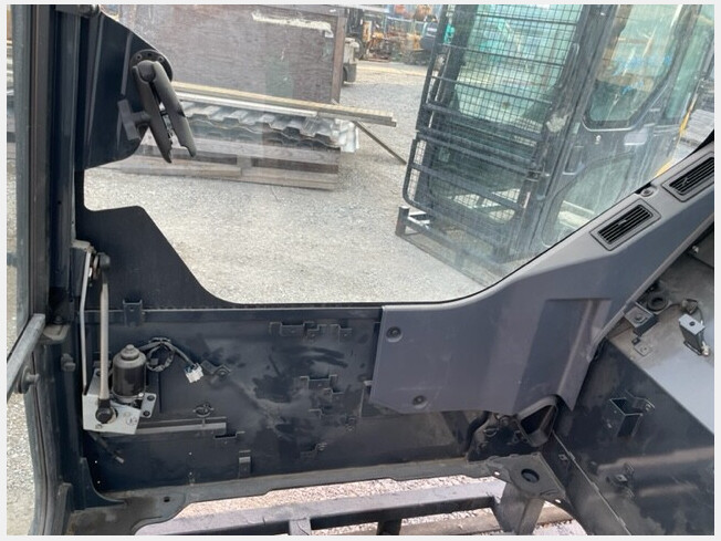 コマツ 建設機械用キャビン | 茨城県の中古パーツ | BIGLEMON（ビッグ