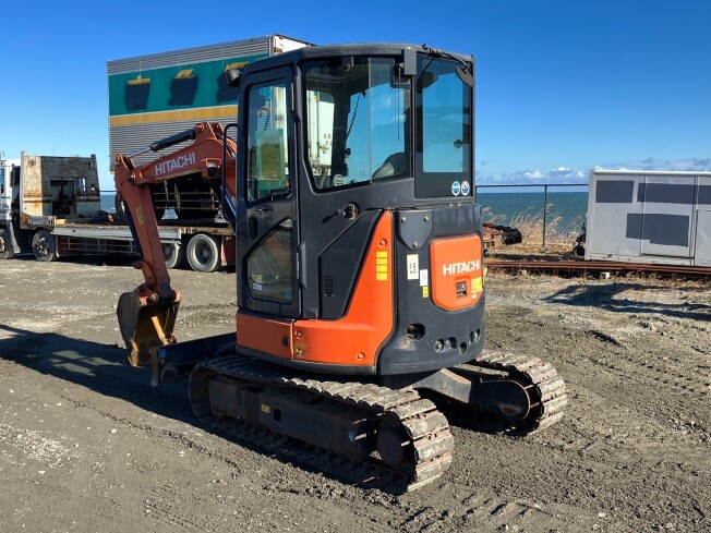 日立建機 油圧ショベル ZAXIS 135US 油圧ブレーカ仕様機