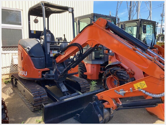 HITACHI ZX30U-5B (Mini excavators) at Tottori, Japan | Buy