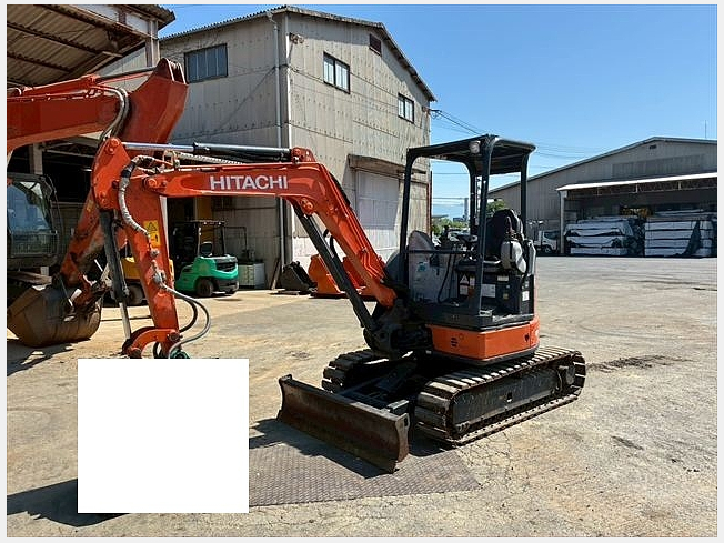 日立建機 ZX30U-5B | 岡山県のミニ油圧ショベル(ミニユンボ
