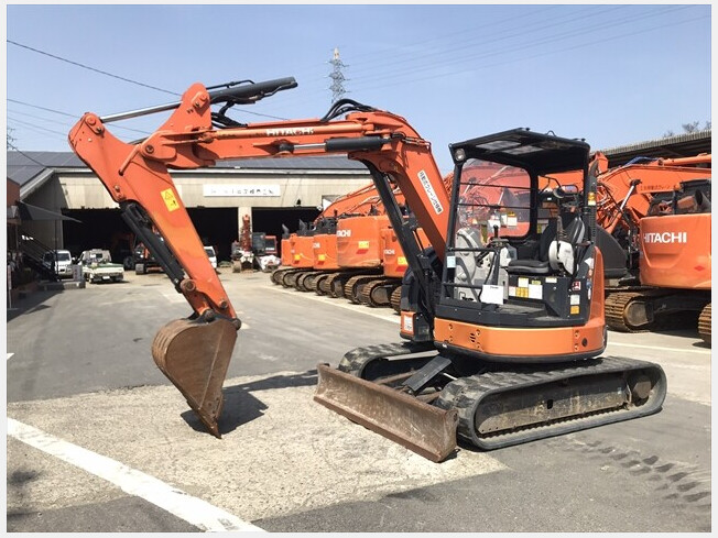 日立建機 ZX55UR-5B | 岡山県のミニ油圧ショベル(ミニユンボ 