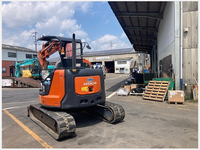 27.5インチ溝ありほぼ新品 日立建機 ZX55UR-5B | 岡山県のミニ油圧ショベル(ミニユンボ