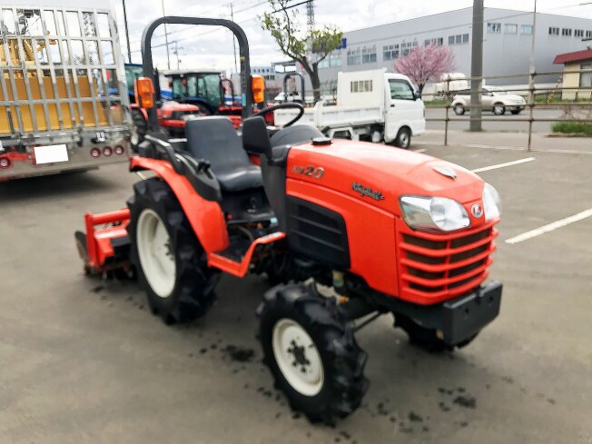 クボタ KB20(F) | 北海道のトラクター | BIGLEMON（ビッグレモン 
