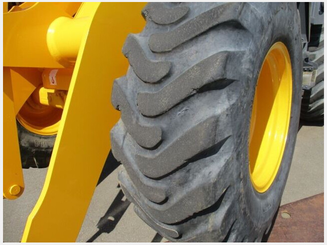 コマツ WA100-3 | 大阪府のタイヤショベル(ホイールローダー