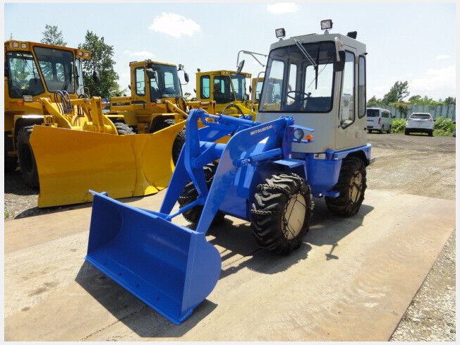 三菱 ホイルローダー タイヤショベル WS210 動作品 長崎発 MITSUBISHI