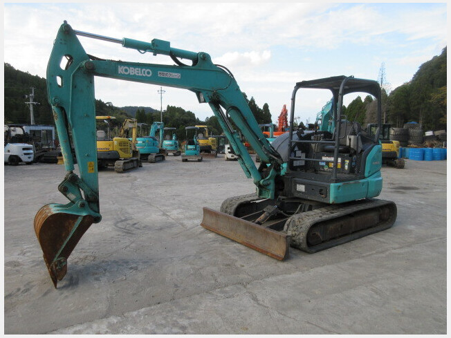 KOBELCO SK55SR-6E (Mini excavators) at Kagoshima, Japan | Buy used