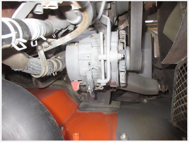 日立建機 ZX135USOS-6 | 鹿児島県の油圧ショベル(ユンボ 日立建機 ZX135USOS-6 | 鹿児島県の油圧ショベル(ユンボ