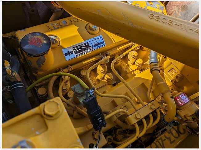 KOMATSU PC120-5 (Excavators) at Chiba, Japan | Buy used