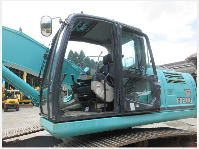 コベルコ建機 SK210LC-9 | 鹿児島県の油圧ショベル(ユンボ