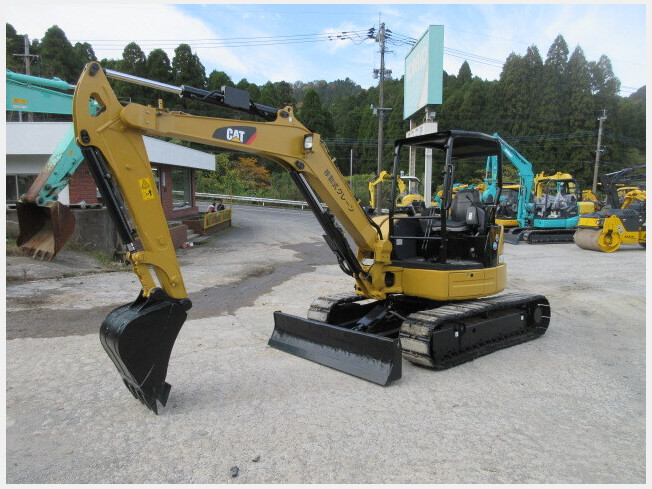 キャタピラー 305.5E2 CR | 鹿児島県のミニ油圧ショベル(ミニユンボ) | BIGLEMON（ビッグレモン）：中古建機, 中古重機,  トラック, 農業機械の販売・売却 | 商品ID：86833