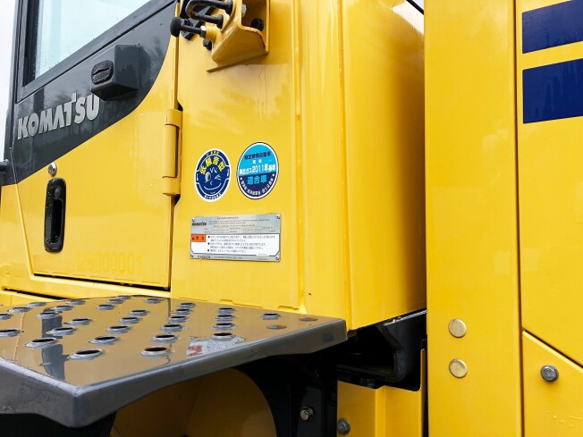 KOMATSU WA100-7 (Wheel loaders) at Hokkaido, Japan | Buy