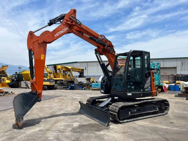 ユンボ、重機、農機、修理致します。