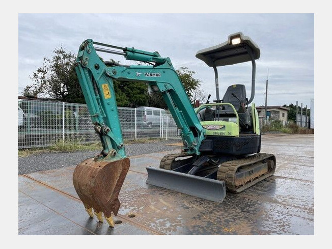 YANMAR ViO20-3 (Mini excavators) at Ibaraki, Japan | Buy used