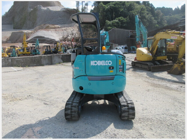 コベルコ建機 SK30UR-6 | 鹿児島県のミニ油圧ショベル(ミニユンボ