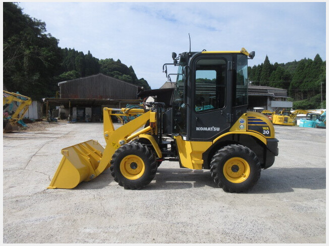 旭川発☆KOMATSU.WA30-2! エンジン始動!!動作OK!即使用可!販売証明書発行可!タイヤショベル!ホイールローダー!除雪機.ミニショベル 旭川発☆KOMATSU.WA30-2! エンジン始動!!動作OK!即使用可!販売証明書