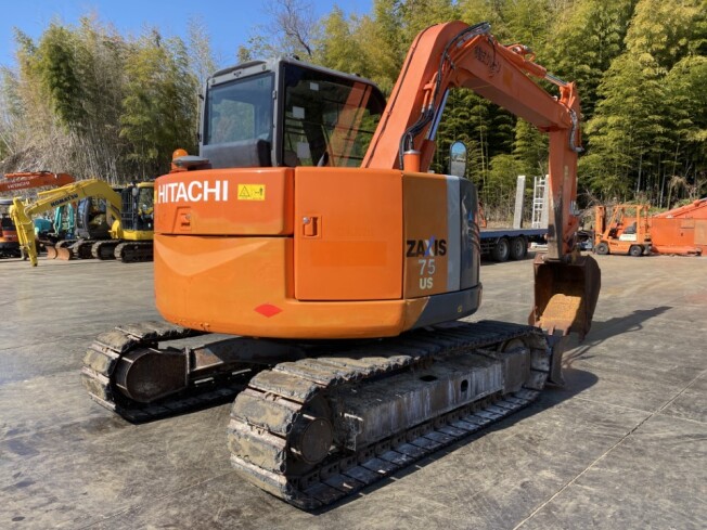 3.専用 日立建機 ZX75US-3 セルモーター