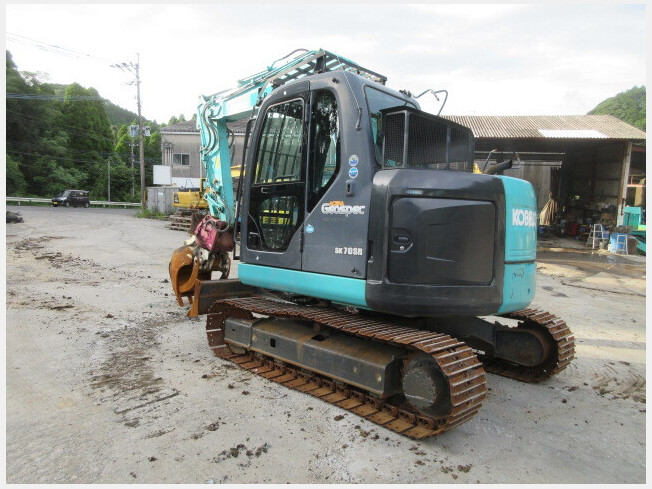 鹿児島発☆コベルコ 油圧ショベル(ユンボ) SK70SR-2