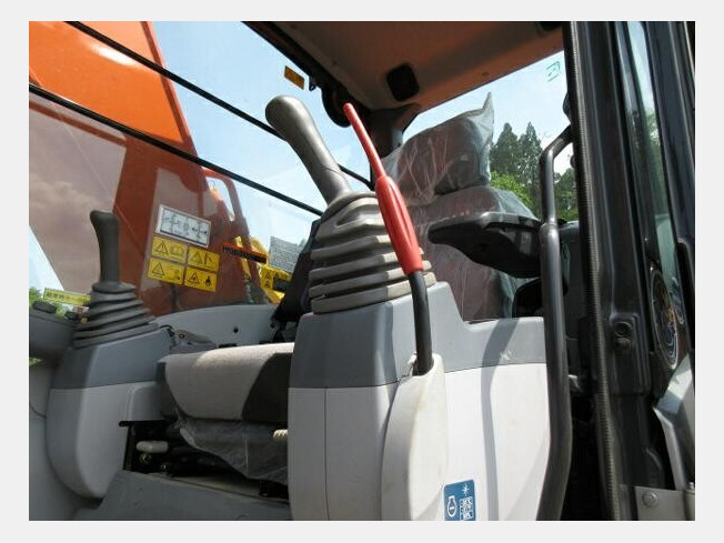 HITACHI ZX200-5B (Excavators) at Kagoshima, Japan | Buy used HITACHI ZX200-5B (Excavators) at Kagoshima, Japan | Buy used