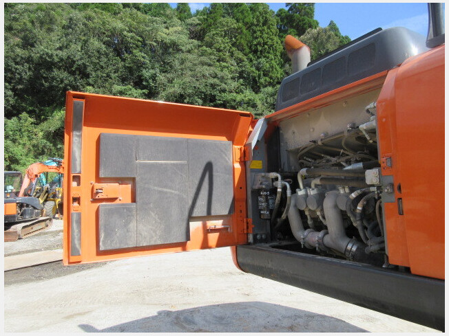 HITACHI ZX200-6 (Excavators) at Kagoshima, Japan | Buy used