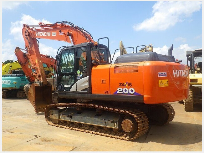 HITACHI ZX200-6 (Excavators) at Chiba, Japan | Buy used Japanese 