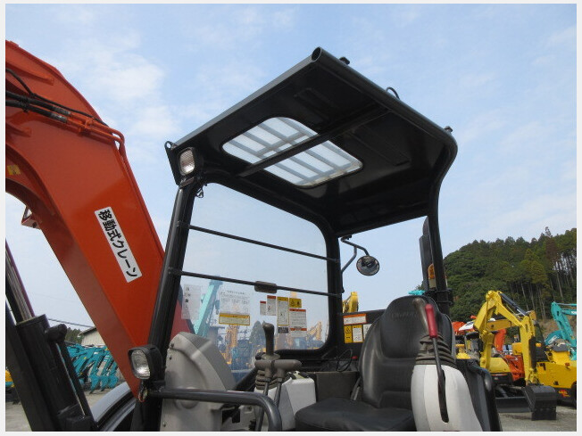 日立建機 ZX55UR-5B | 鹿児島県のミニ油圧ショベル(ミニユンボ 