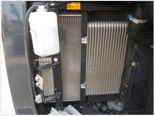 日立建機 ZX55UR-5B | 鹿児島県のミニ油圧ショベル(ミニユンボ 日立建機 ZX55UR-5B | 鹿児島県のミニ油圧ショベル(ミニユンボ