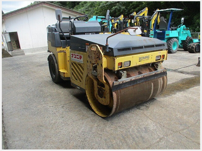BOMAG BW131ACW-3 (Rollers) at Kagoshima, Japan | Buy used