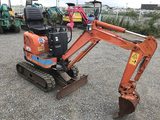 日立建機 ZX8U-2 | 埼玉県のミニ油圧ショベル(ミニユンボ) | BIGLEMON