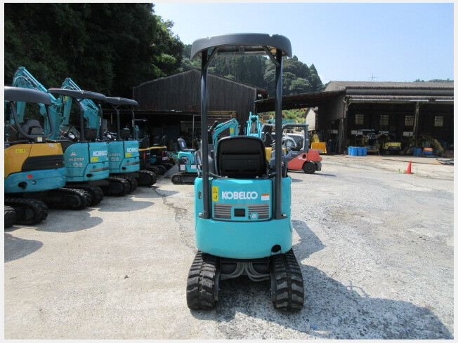 コベルコ建機 SK17SR-6 | 鹿児島県のミニ油圧ショベル コベルコ建機 SK17SR-6 | 鹿児島県のミニ油圧ショベル