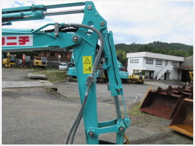 コベルコ建機 SK20SR-6 | 鹿児島県のミニ油圧ショベル